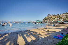 Avalon Cottage < Half-mi to Beaches & Crescent Ave