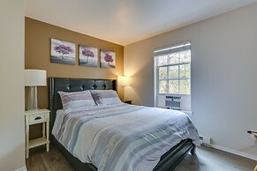 Hot Tub & Pool Access: Year-round Pocono Retreat!