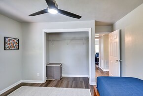 Vibrant Deland House Near Stetson University!