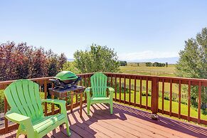 Charming Livingston Vacation Rental w/ Views!