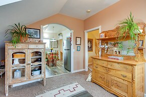 Charming Livingston Vacation Rental w/ Views!