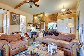 Charming Livingston Vacation Rental w/ Views!