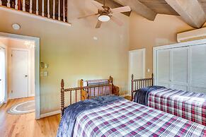 Well-appointed Boone Home w/ Hot Tub + Gas Grill