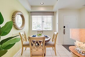 9 Mi to Beach: Naples Golf Getaway w/ Pool Access!