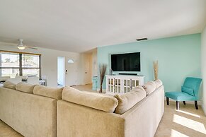 Dock, Grill & Pool: Waterfront Cape Coral Home!