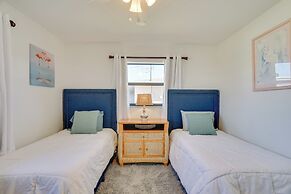 Dock, Grill & Pool: Waterfront Cape Coral Home!