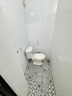 Local Me - Exclusive Centre House