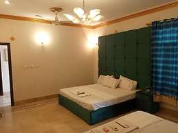 Hill View Guest House Karachi