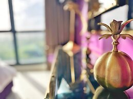 Mullet Bay Suites: Your Luxury Stay Awaits