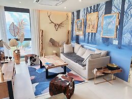 Mullet Bay Suites: Your Luxury Stay Awaits