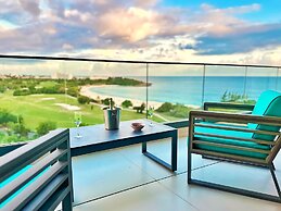 Mullet Bay Suites: Your Luxury Stay Awaits