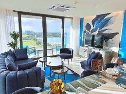 Mullet Bay Suites: Your Luxury Stay Awaits