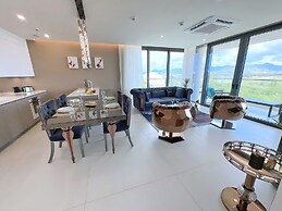 Mullet Bay Suites: Your Luxury Stay Awaits