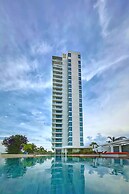 Mullet Bay Suites: Your Luxury Stay Awaits