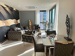 Mullet Bay Suites: Your Luxury Stay Awaits