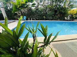 Hotel Cabinas El Coral