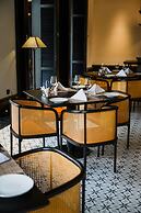 Chikan Gu Zheng Mei Tang Hotel