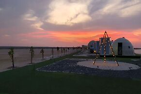 Siniya Island Resorts