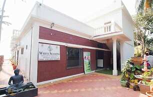 White Seasons Resort And Spa