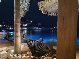 Thor & Freyja's of Poseidonia Syros Holiday House