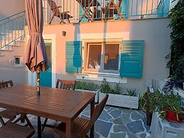 Thor & Freyja's of Poseidonia Syros Holiday House