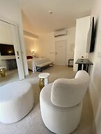 The White Knight Premium Boutique Hotel