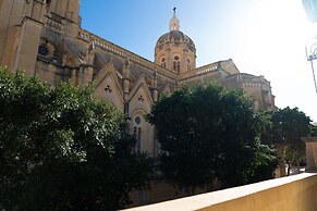 The White Knight Premium Boutique Hotel