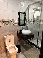 Le tsuba Grand Hotel