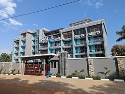 Le tsuba Grand Hotel