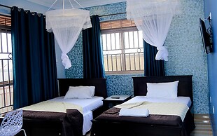 JB suites and lounge