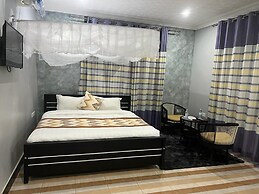 JB suites and lounge