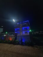 JB suites and lounge