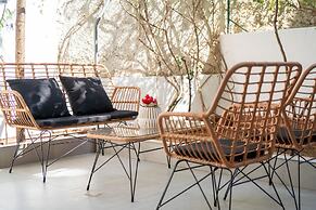 Seven Hills, Boutique Apartments