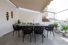 Seven Hills, Boutique Apartments