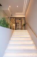 Seven Hills, Boutique Apartments