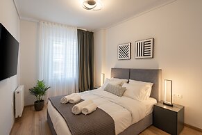 Seven Hills, Boutique Apartments