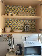 Cozy 1-bed Apt With Pool & Gym in Najjera 2