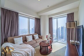 Marco Polo-Magnificent 1BR at Address Dubai Marina With Pool