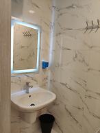 41m luxury room royal near all services