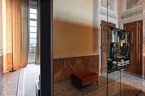 Palazzo Durazzo Suites