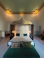 Palazzo Durazzo Suites