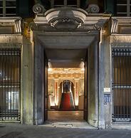 Palazzo Durazzo Suites