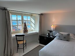 Palazzo Durazzo Suites