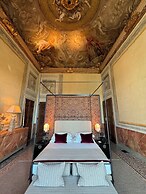 Palazzo Durazzo Suites