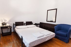 Stay in Style Central Apt near Acropolis