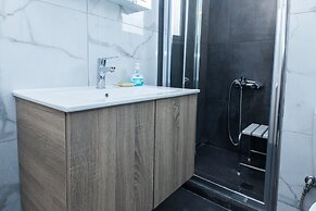 Stay in Style Central Apt near Acropolis