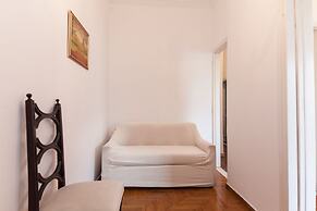 Stay in Style Central Apt near Acropolis
