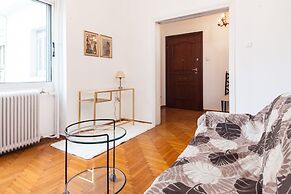 Stay in Style Central Apt near Acropolis