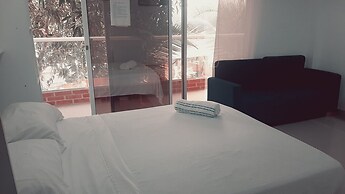 Tropical House Club BnB & Events