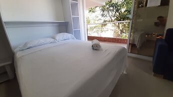 Tropical House Club BnB & Events